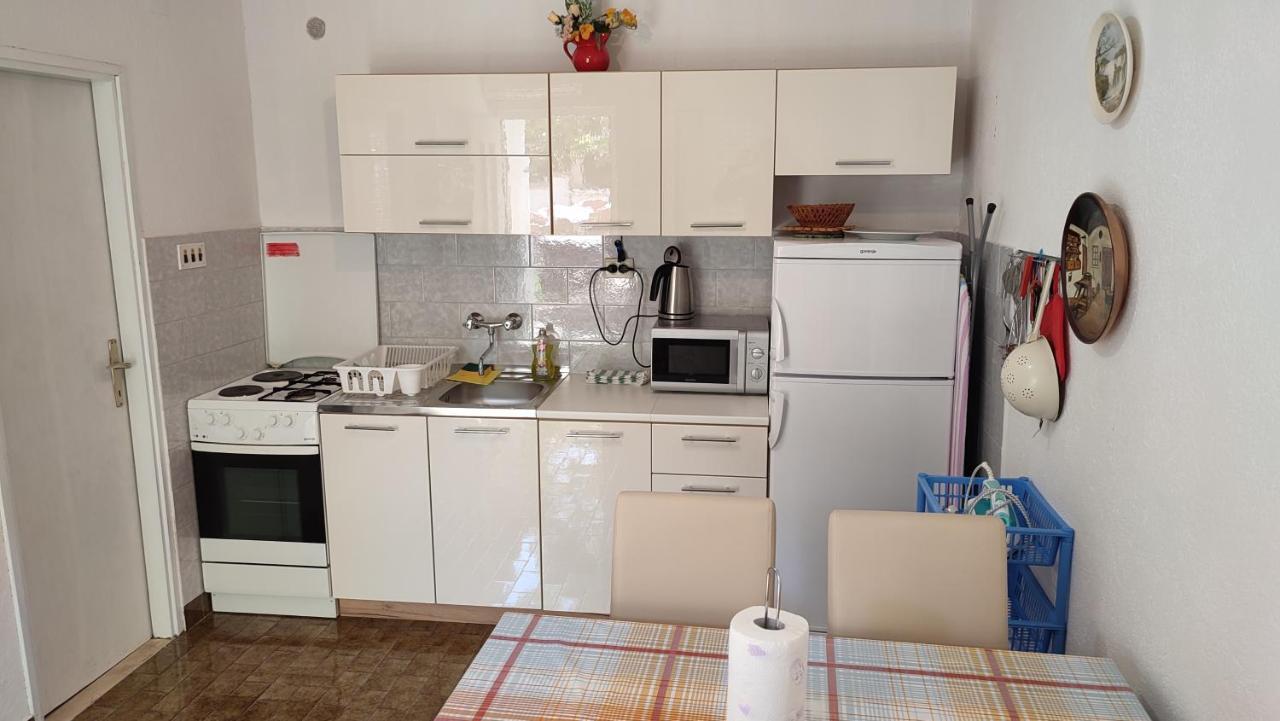Apartmani Vinko 볼 외부 사진
