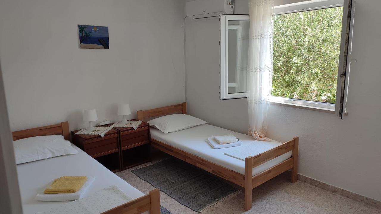 Apartmani Vinko 볼 외부 사진