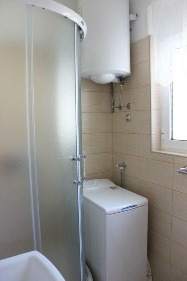 Apartmani Vinko 볼 외부 사진
