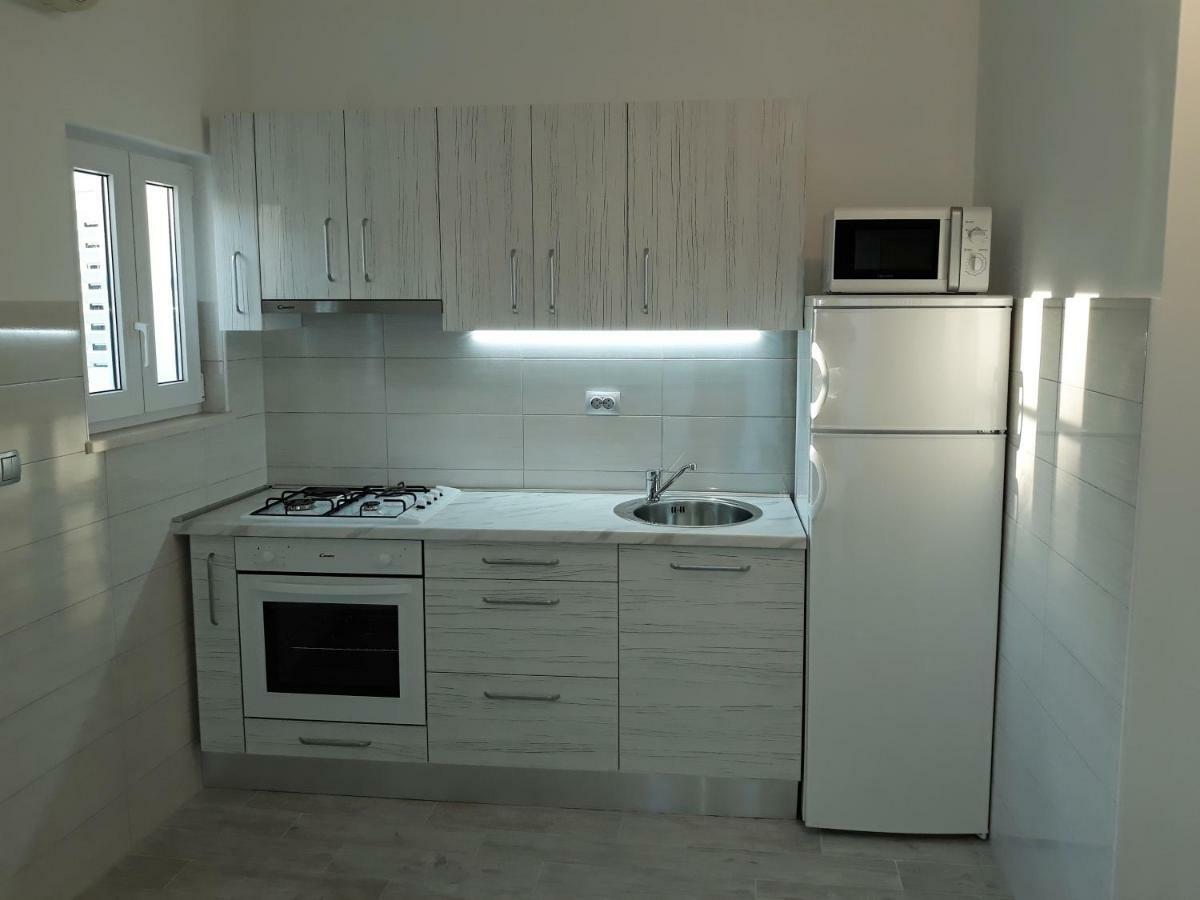 Apartmani Vinko 볼 외부 사진